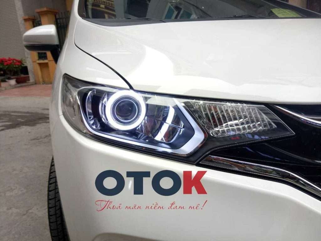 độ đèn bi xenon tăng sáng xe jazz